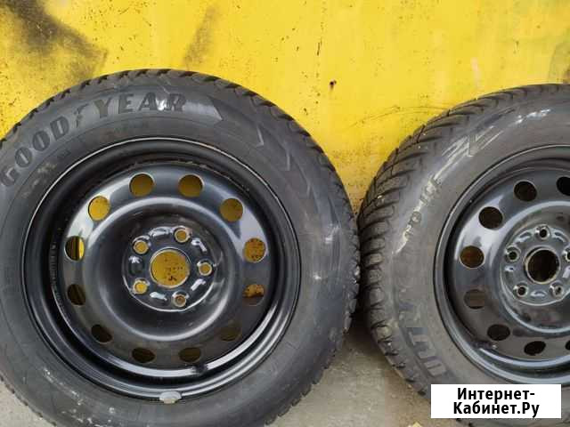 Зимняя резина r15 195 65 с дисками audi a4 b6 Нальчик - изображение 1