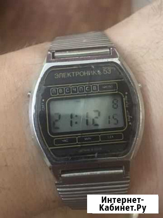 Часы электроника 53 Курск - изображение 1