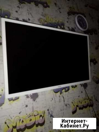 Телевизор smart tv 32 Снежногорск - изображение 1