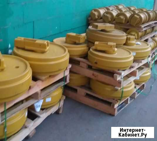 R210LC-7 направляющее колесо 81N6-13010BG Кемерово - изображение 1