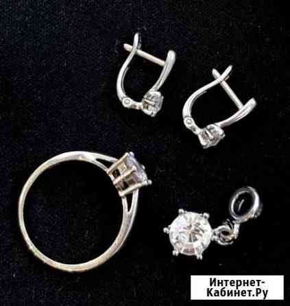 Комплект классика 925пр кольцо/сережки/подвеска Липецк