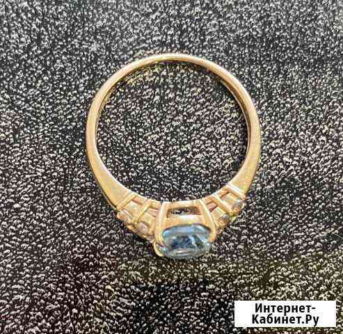 Золотое кольцо с топазом Иркутск