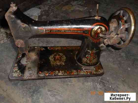 Часть швейной машинки времен СССР Великий Новгород