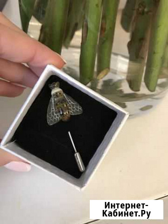 Изделия из янтаря Сережки пчелки броши Калининград - изображение 1