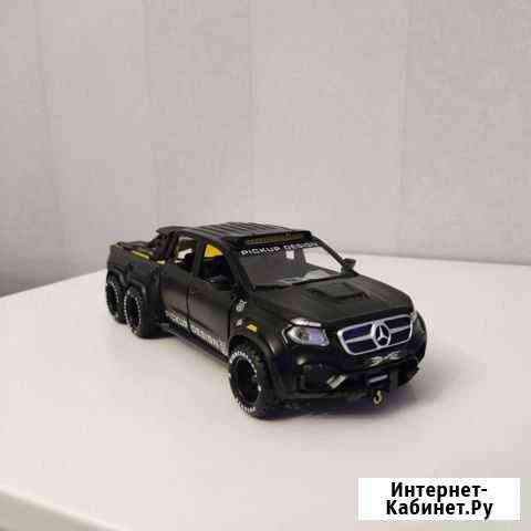 Модель машины. Mercedes Benz X-Class 6x6 Самара