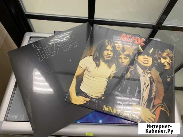 Виниловые пластинки AC/DC Петрозаводск - изображение 1
