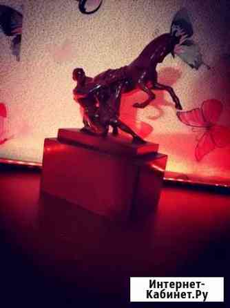 Статуэтка всадник с конем автор Клод Великий Новгород