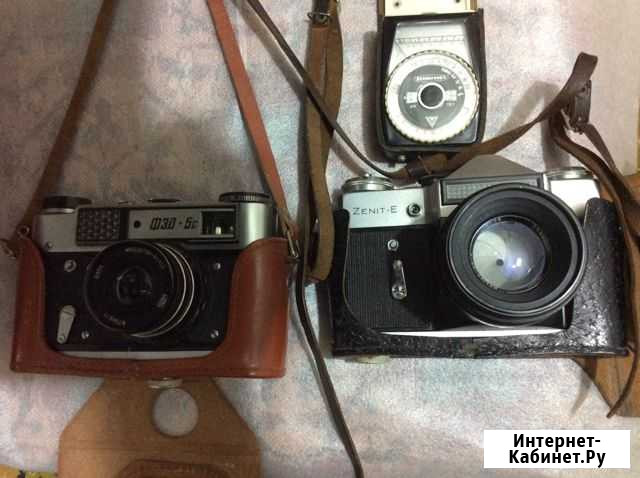 Фотоаппарат фэд-5с, Зенит-Е с экспонометром Нальчик - изображение 1