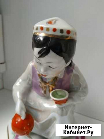 Узбечка наливающая чай Ярославль - изображение 1