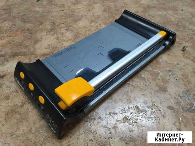 Резак для бумаги роликовый Fellowes Шебекино - изображение 1