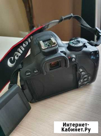 Зеркальный фотоаппарат canon 650d Старый Оскол - изображение 1