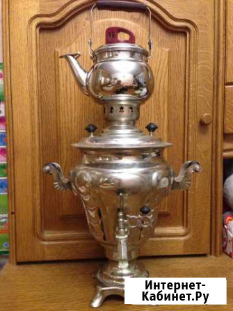 Набор: самовар, чайник, поднос, подстаканники Санкт-Петербург - изображение 1