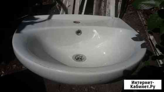 Унитаз с бачком и раковина Самара