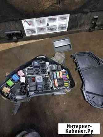 Блок предохранителей подкапотный Porsche Cayenne 9 Нижний Новгород