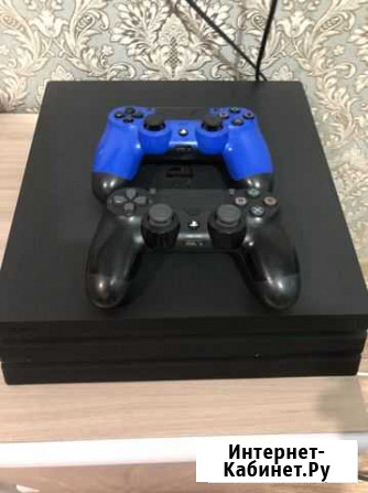 Sony Playstation PS4Pro 2 геймпада и много игр Снежинск - изображение 1