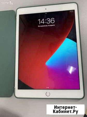 iPad 8 2020 32gb белый Сарапул - изображение 1