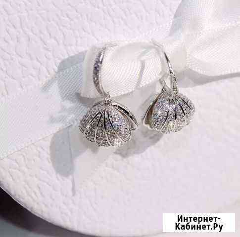 Сережки Санкт-Петербург