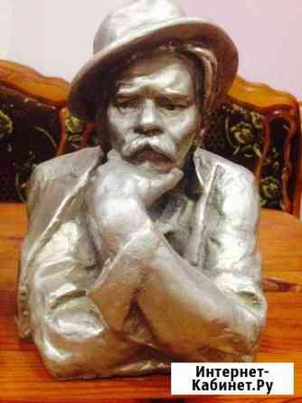 Бюст Горького Курск