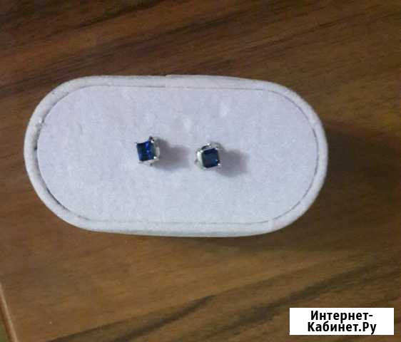 Серебряные гвоздики с сапфиром Владикавказ - изображение 1