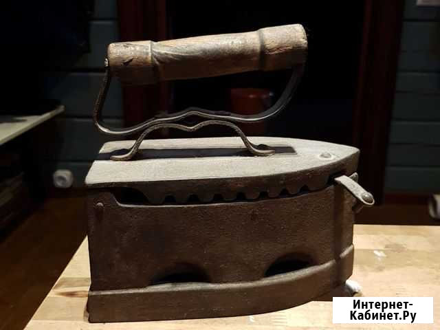Утюг чугунный старинный Красноярск - изображение 1