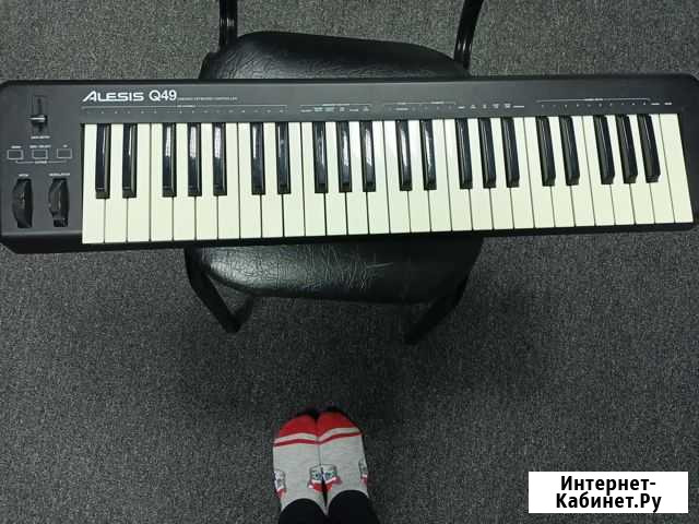 Миди клавиатура Alesis Q49 Омск - изображение 1