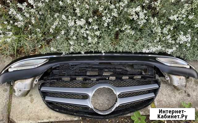 Решетка радиатора на mercedes w 212 Ялта - изображение 1