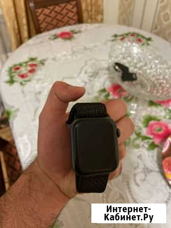 Часы apple Watch 4 44 mm nike Лянтор - изображение 1