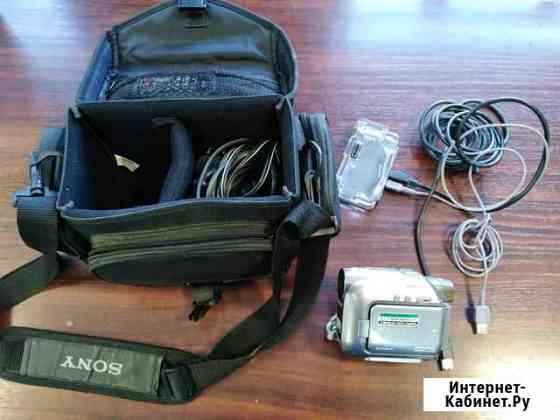 Видеокамера Sony DCR-HC42E + HandycamStation Магнитогорск