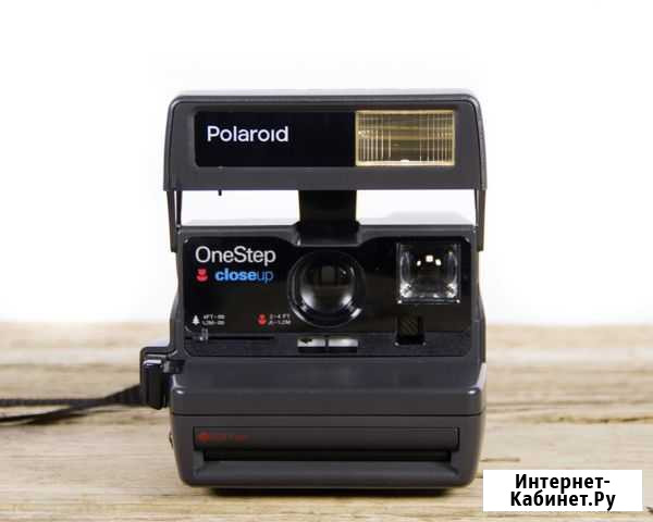 Polaroid 600 ONE-step CloseUp Октябрьский - изображение 1