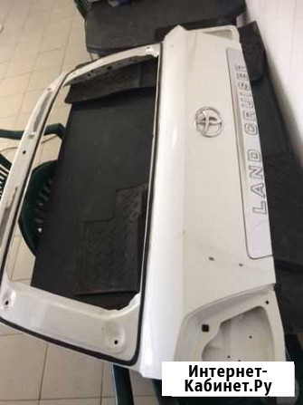 Верхняя дверь Багажника на Toyota Land Cruiser 200 Саки - изображение 1