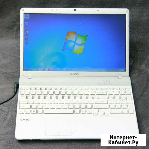 Ноутбук Sony Vaio 15.5 i5/ 4gb/ 500gb Москва - изображение 1