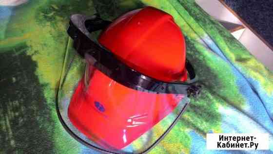 Защитная каска и щиток Калуга