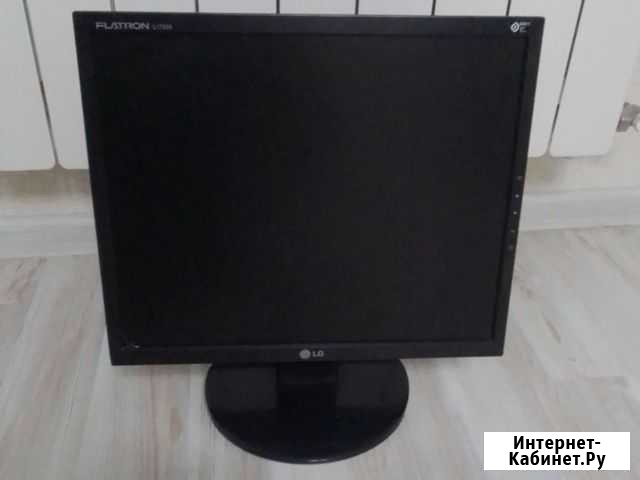 Монитор LG flatron L1753s Чебоксары - изображение 1