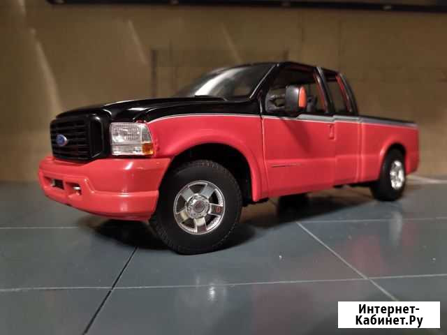 Ford F-350 Pickup 1/18 Maisto Голицыно - изображение 1