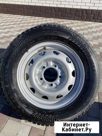 Колёса, Зимние Шины 215/65/16 Nokian Hakkapeliitta Новониколаевский - изображение 1
