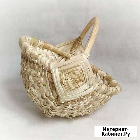 Плетеная корзинка из орешника Стародуб - изображение 1