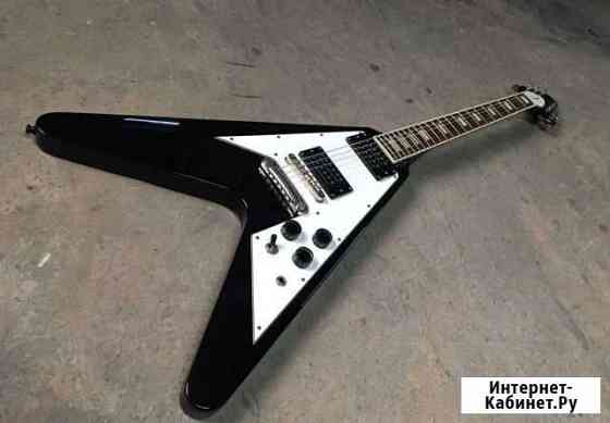 Edwards Flying V Мирный