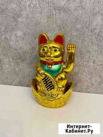 Кот «Манеки-неко» на золотом слитке (новый) Саратов