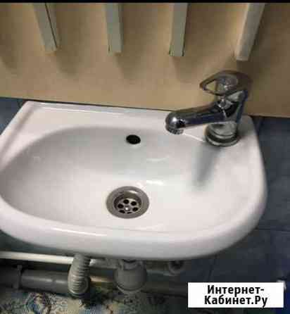 Раковина маленькая со смесителем Омск