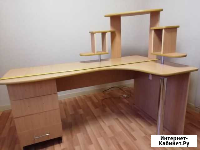 Стол и шкаф Камень-на-Оби - изображение 1