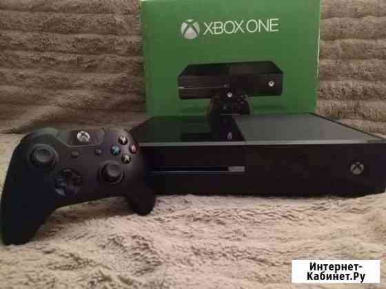 Xbox One, 500gb (полный комплект) + игра Смоленск