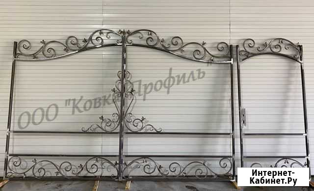 Ворота кованые Феодосия - изображение 1