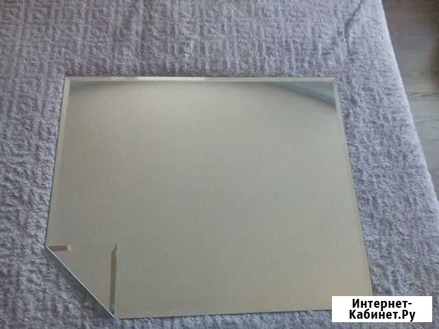 Зеркало с уголком Киров - изображение 1