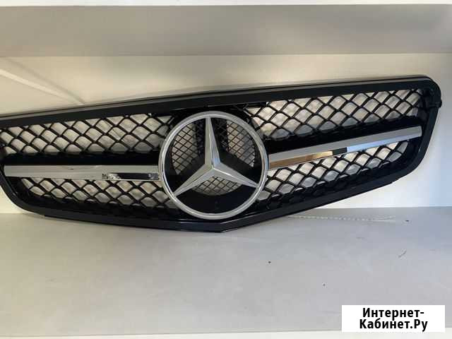 Mercedes benz w204 решетка amg 6.3 Владикавказ - изображение 1