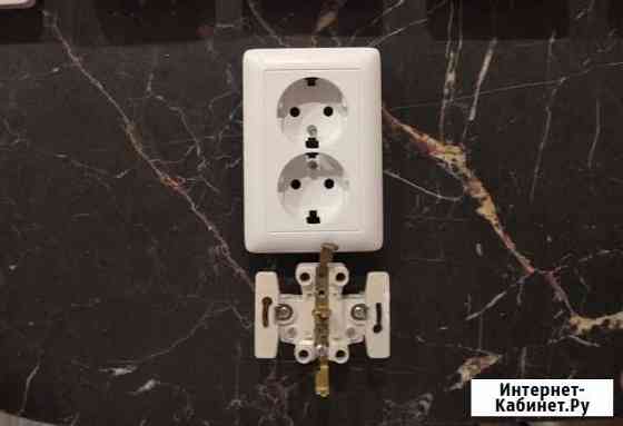 Розетка двойная встраиваемая Киров