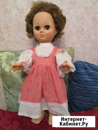 Продаю куклу с темными волосами, в нарядном платье Пенза - изображение 1