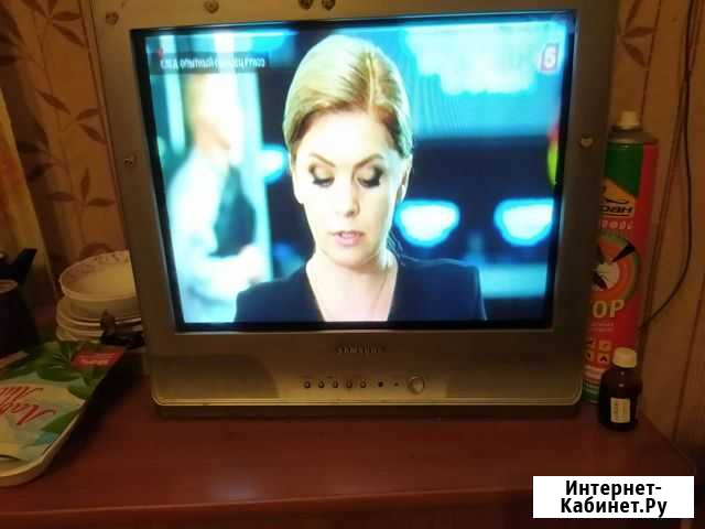 Бу телевизор samsung Пласт - изображение 1