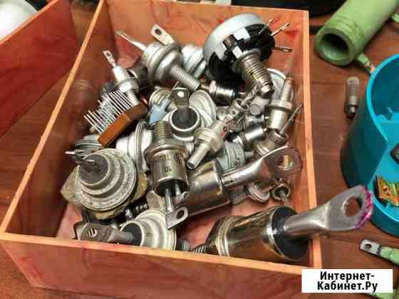 Стабилитроны, диоды, тиристоры Красноярск