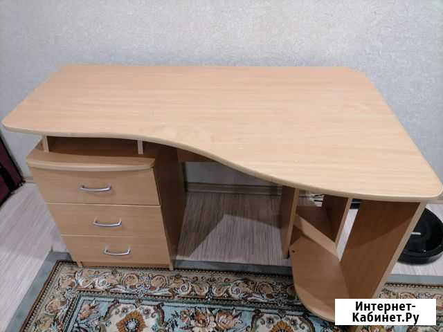 Письменный стол для школьника бу Сыктывкар - изображение 1