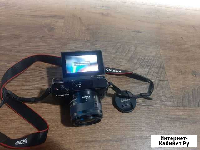Canon EOS M10 Kit 15-45 Челябинск - изображение 1